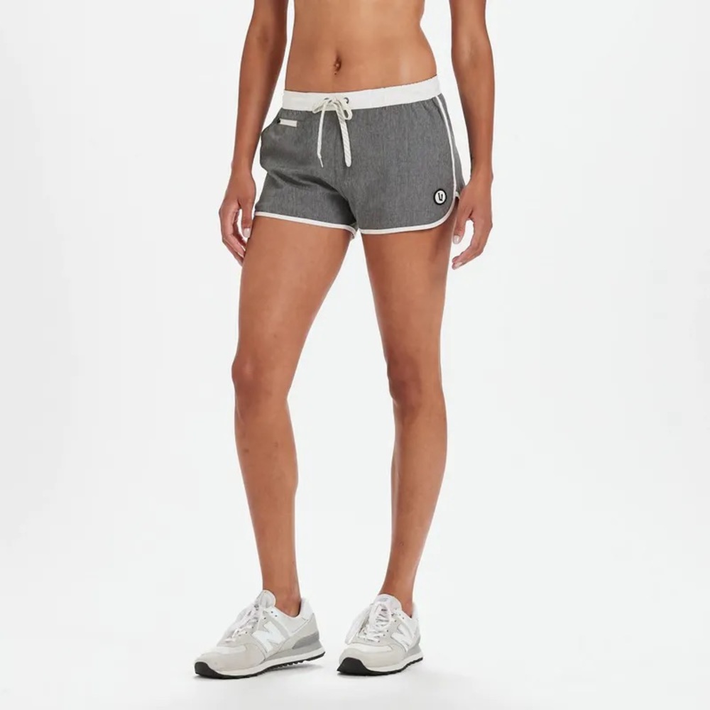 Vuori Tavi short- small grey